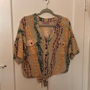 Alohiwai cropped tie lei blouse